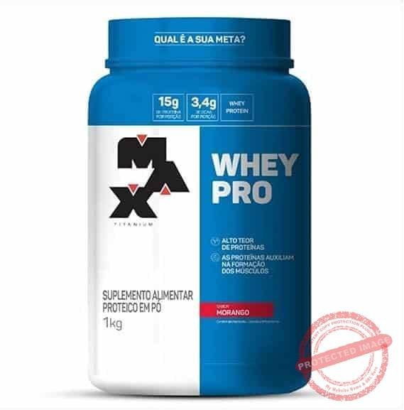 Whey-Pro-Pote-1kg-Sabor-Morango-Max-Titanium.jpg Whey Pro Pote (1kg) - Sabor Morango, Max Titanium - Imagem 1